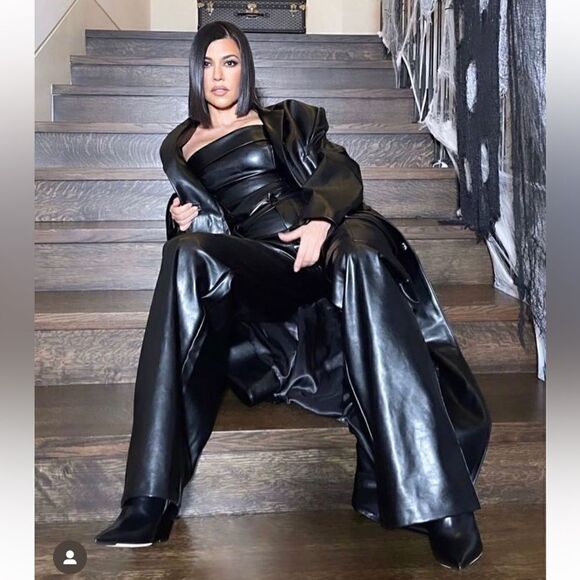 NWT Helsa Waterbased Faux Leather Cargo Pant in Black - Picture 10 of 13